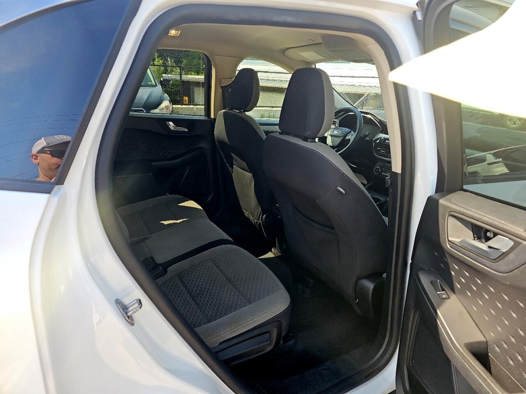 2020 Ford Escape Image 8
