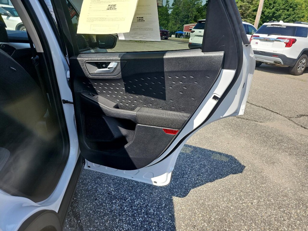 2020 Ford Escape Image 9