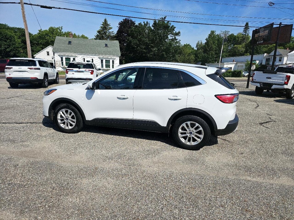 2020 Ford Escape Image 15