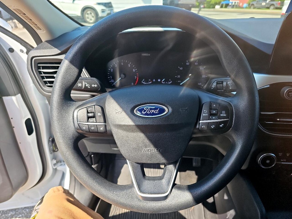 2020 Ford Escape Image 21