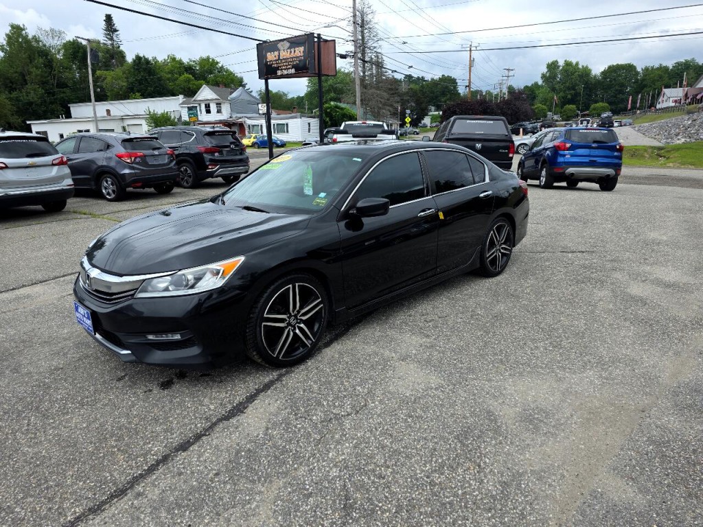 2017 Honda Accord Image 2