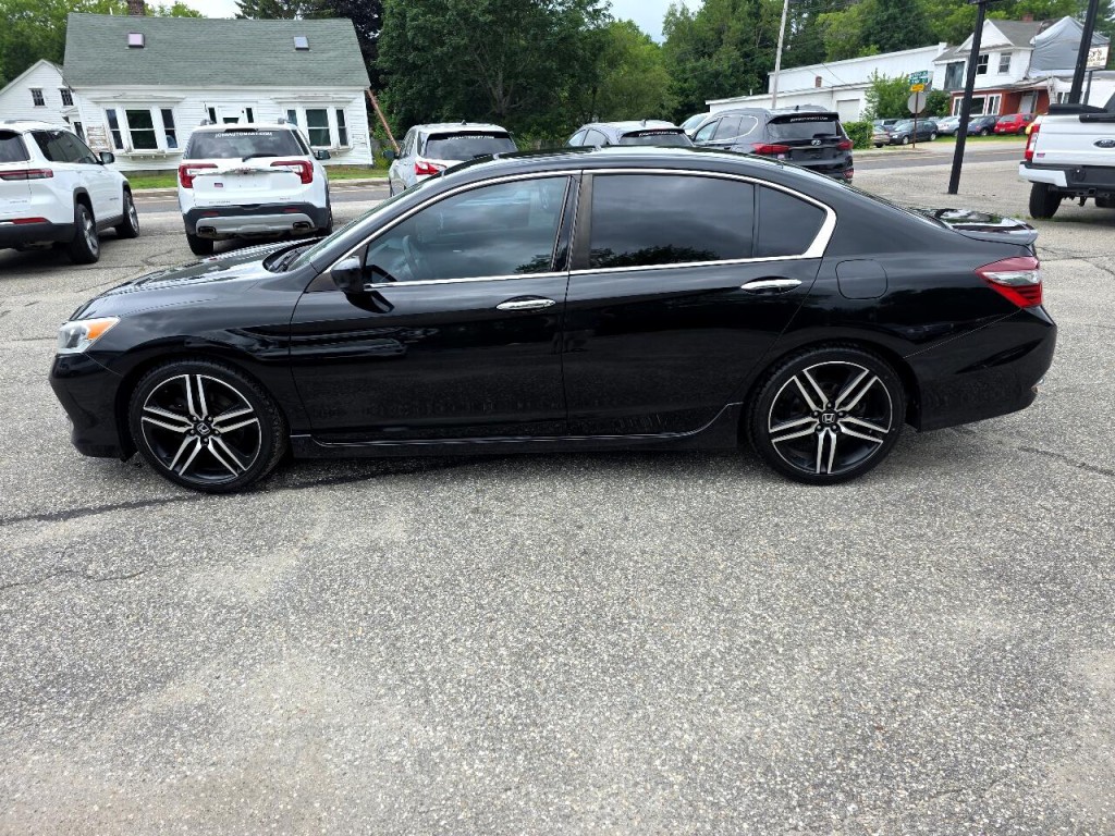 2017 Honda Accord Image 15