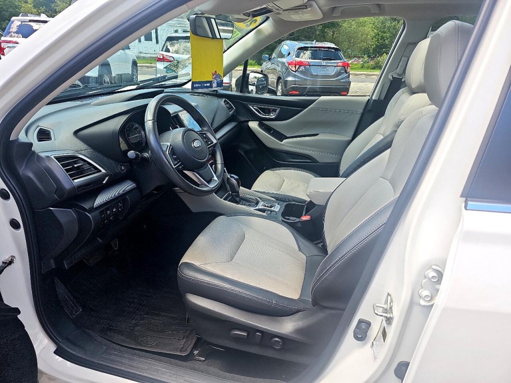 2021 Subaru Forester Image 19