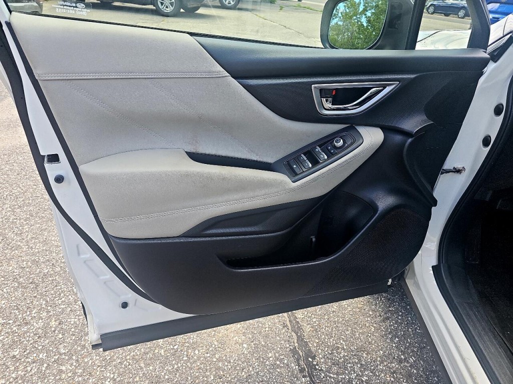 2021 Subaru Forester Image 20