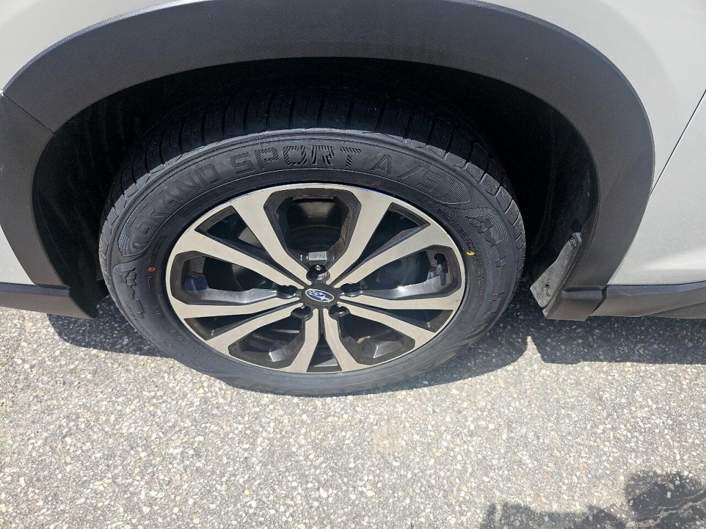 2021 Subaru Forester Image 29