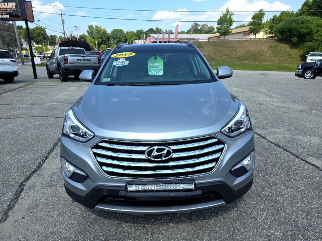 2015 Hyundai Santa Fe Image 3