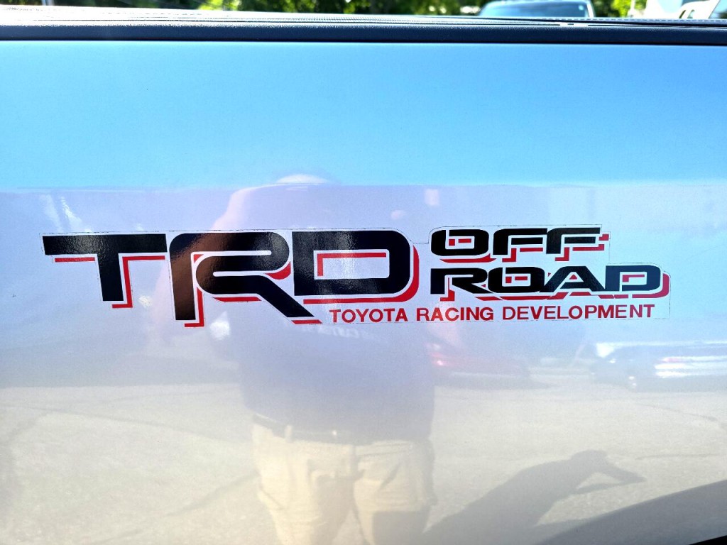 2010 Toyota Tundra Image 10