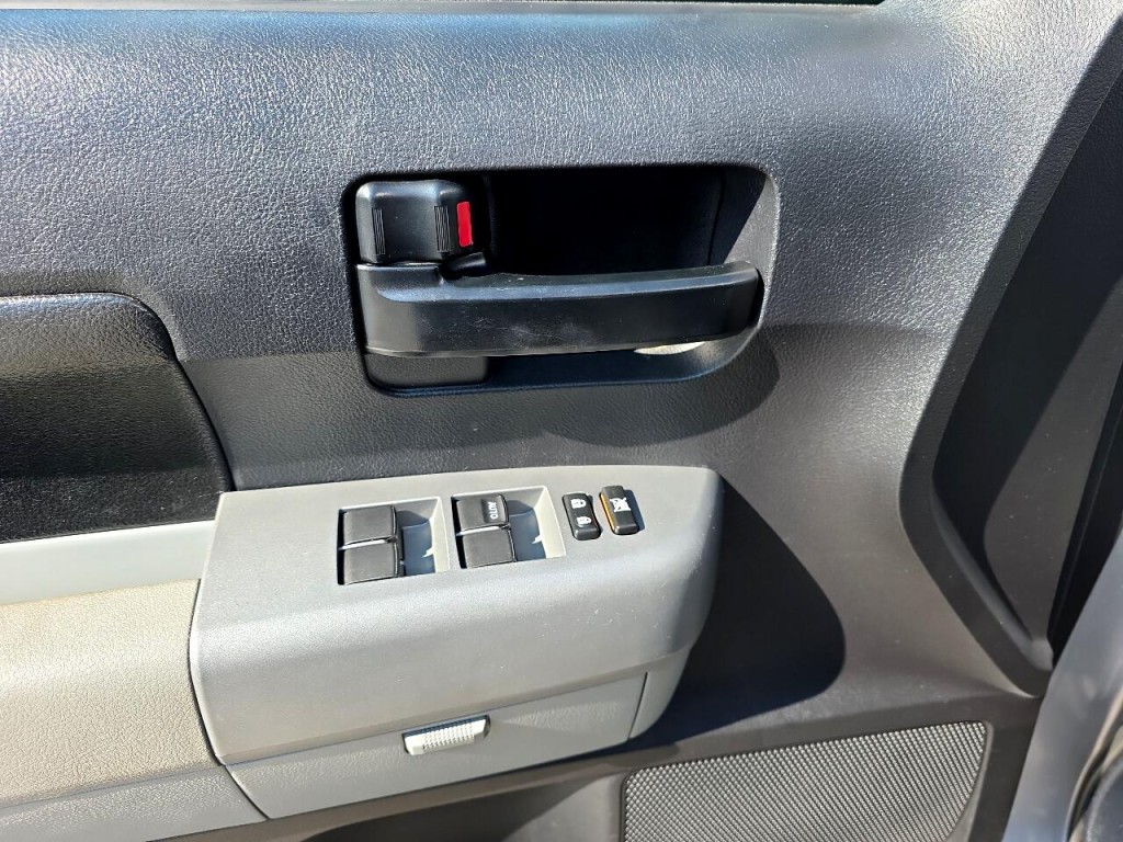 2010 Toyota Tundra Image 20