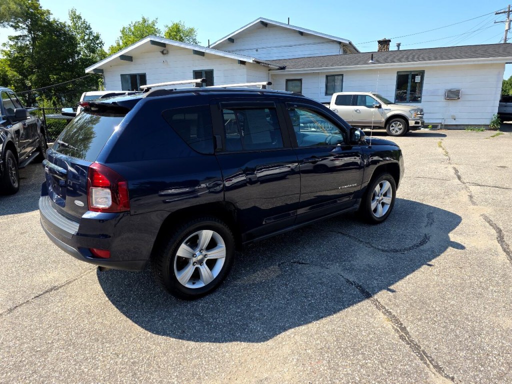 2016 Jeep Compass Image 9