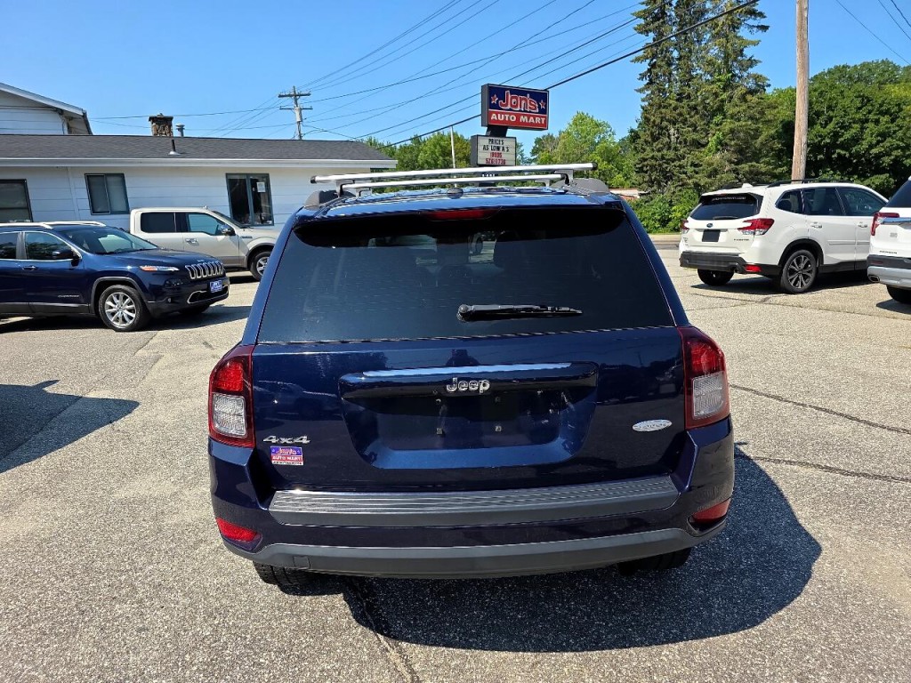 2016 Jeep Compass Image 10