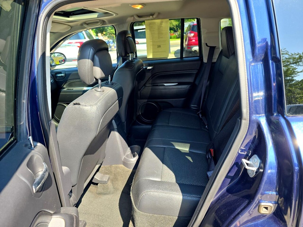 2016 Jeep Compass Image 13