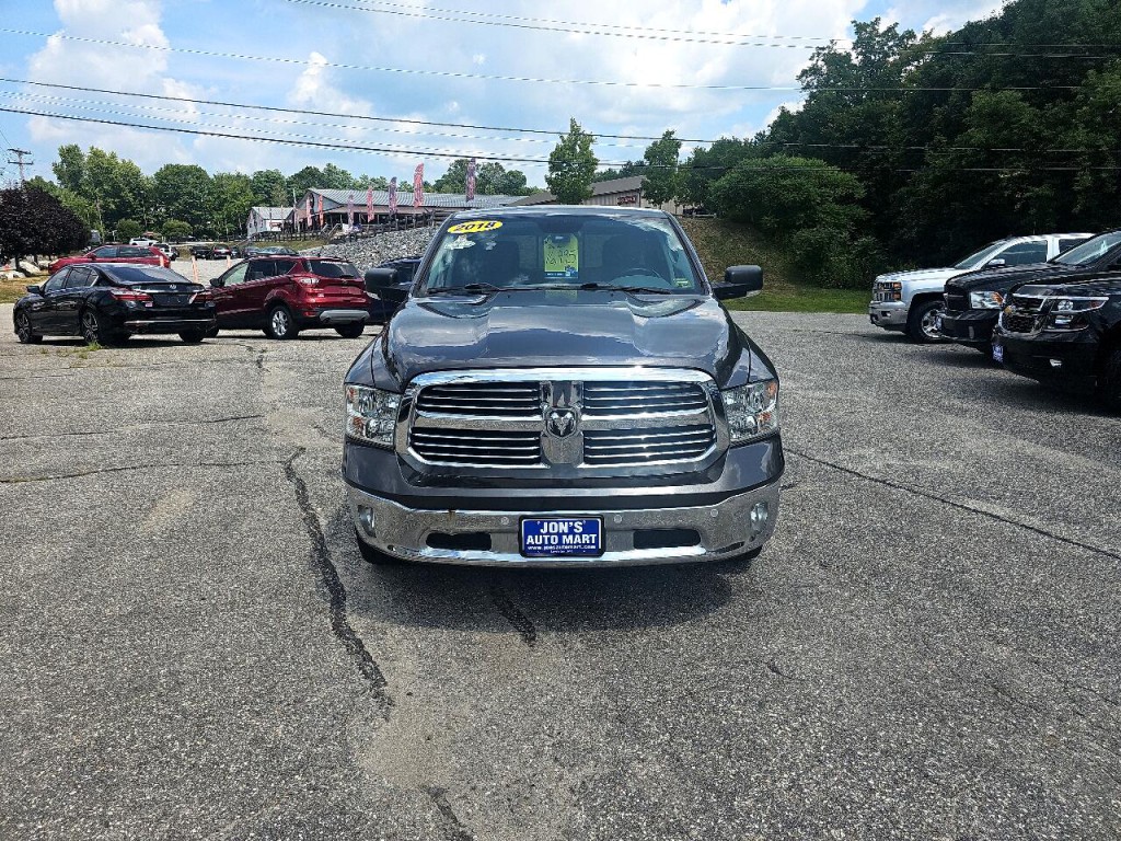 2018 RAM 1500 Image 2
