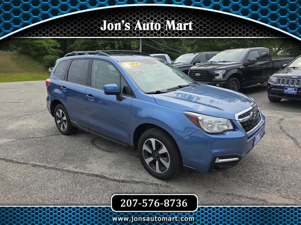 2017 Subaru Forester Image 1