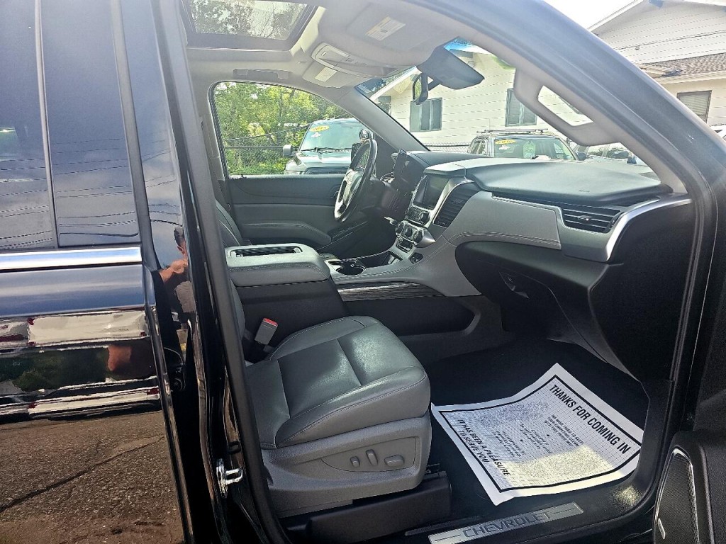 2016 Chevrolet Tahoe Image 6