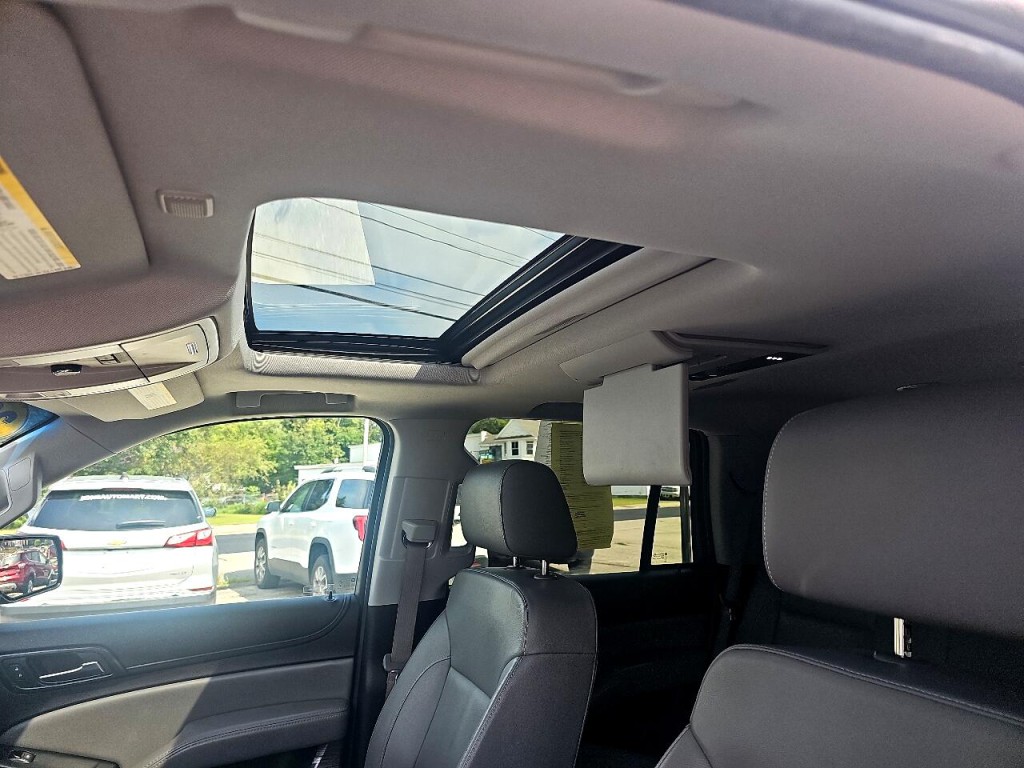 2016 Chevrolet Tahoe Image 34