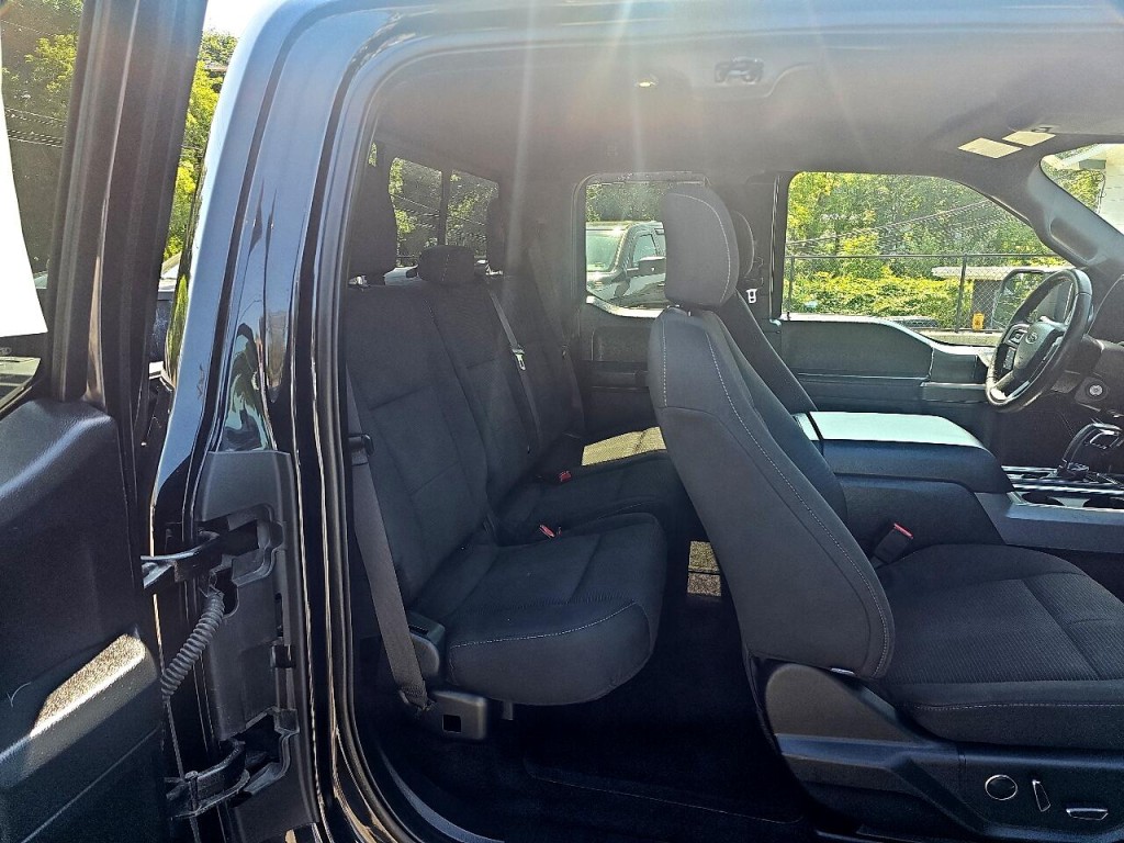 2015 Ford F-150 Image 8