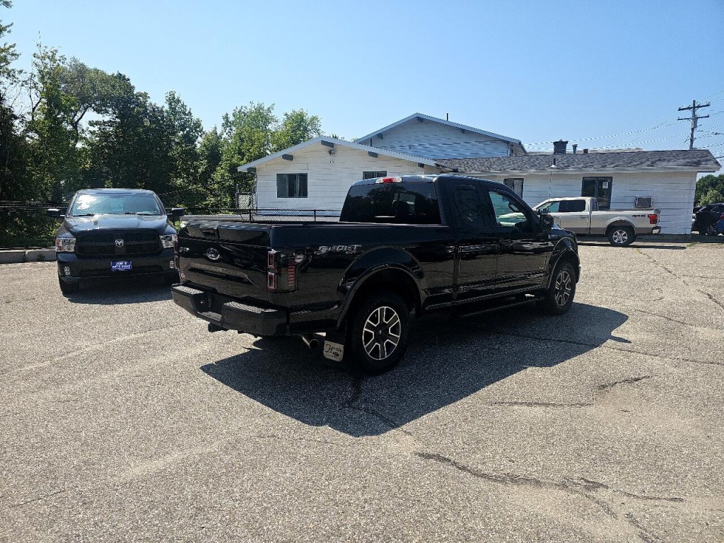 2015 Ford F-150 Image 12