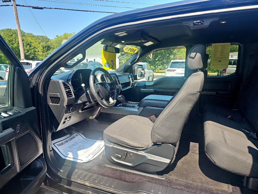 2015 Ford F-150 Image 18