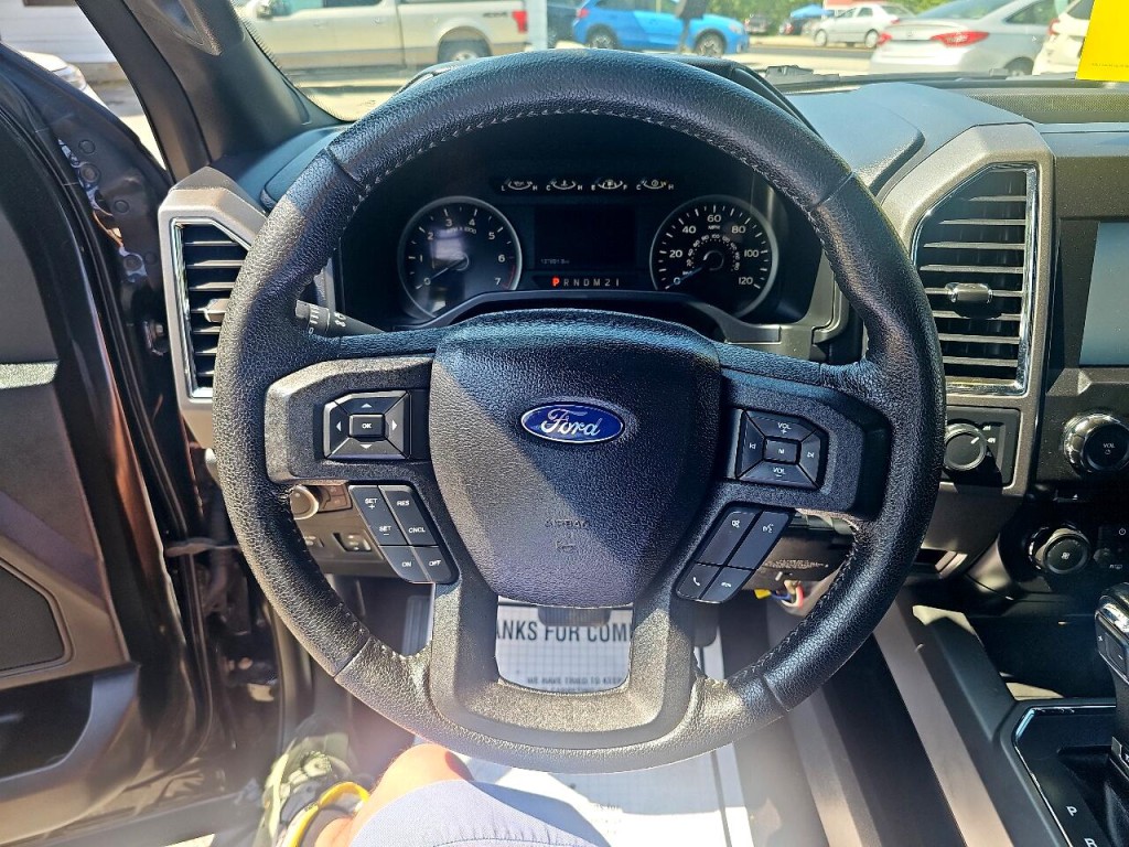 2015 Ford F-150 Image 21