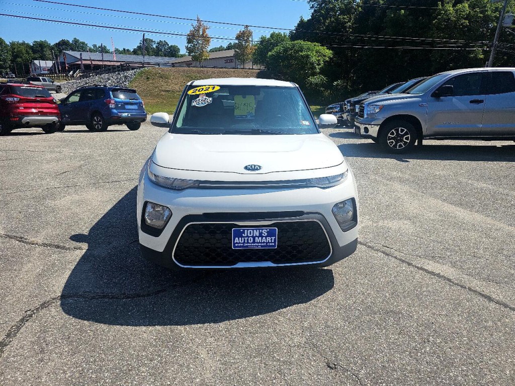 2021 Kia Soul Image 2
