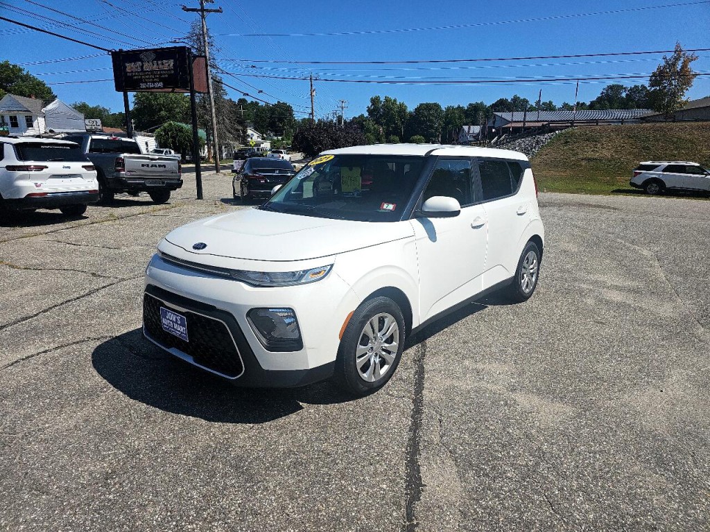 2021 Kia Soul Image 3