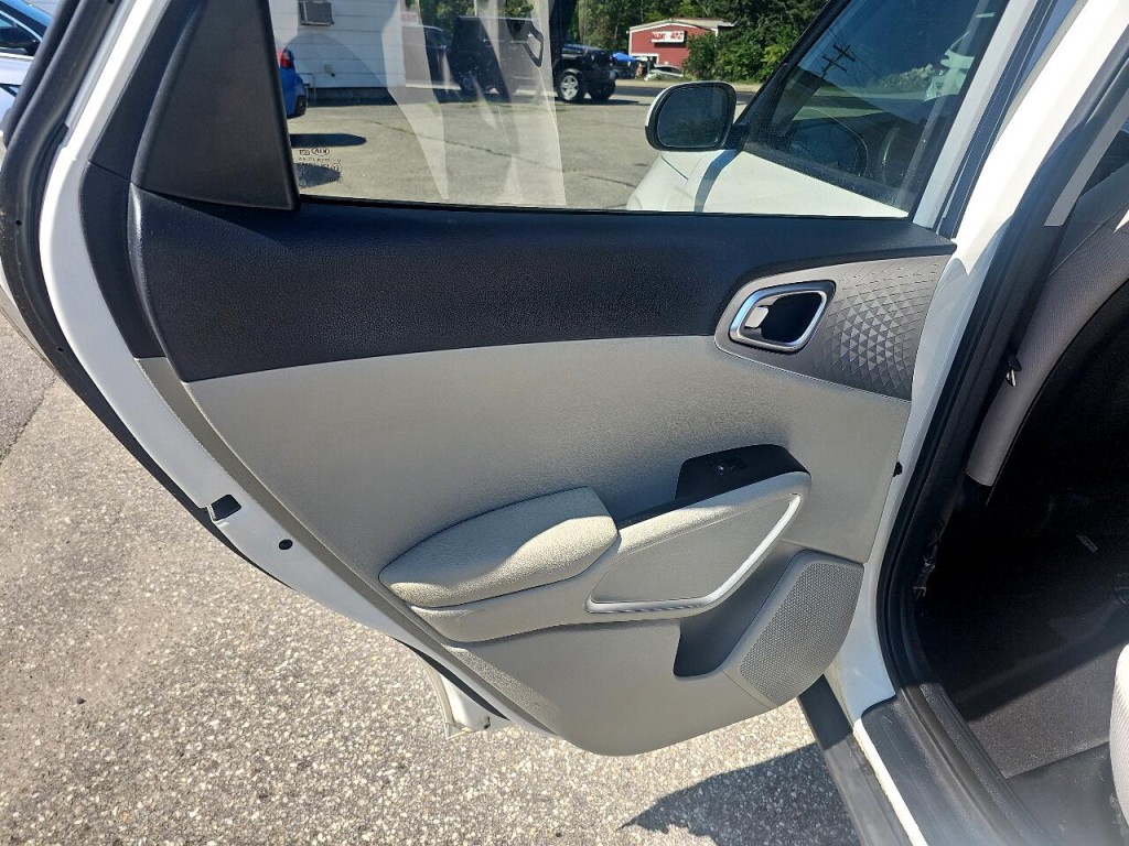 2021 Kia Soul Image 18