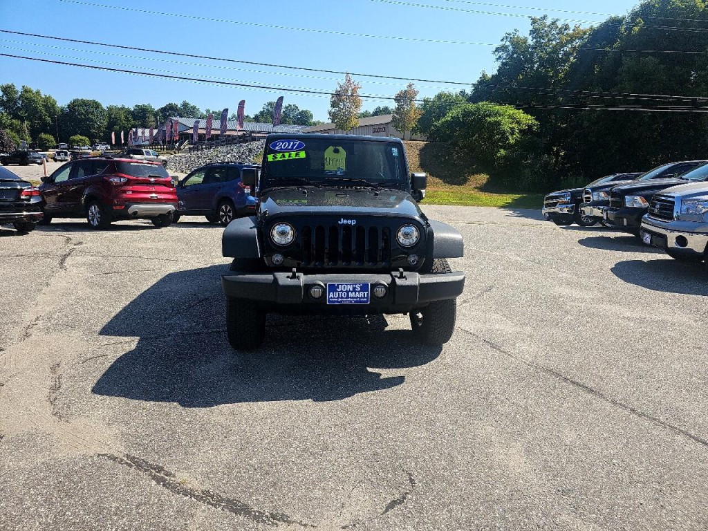 2017 Jeep Wrangler Image 2
