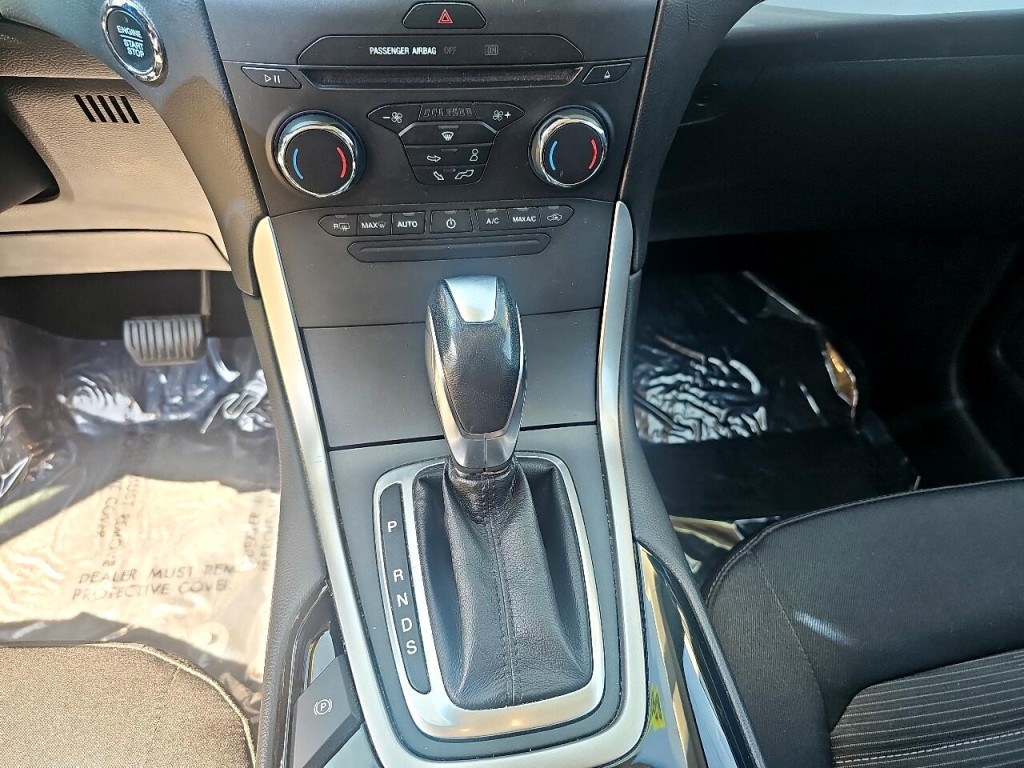 2018 Ford Edge Image 22