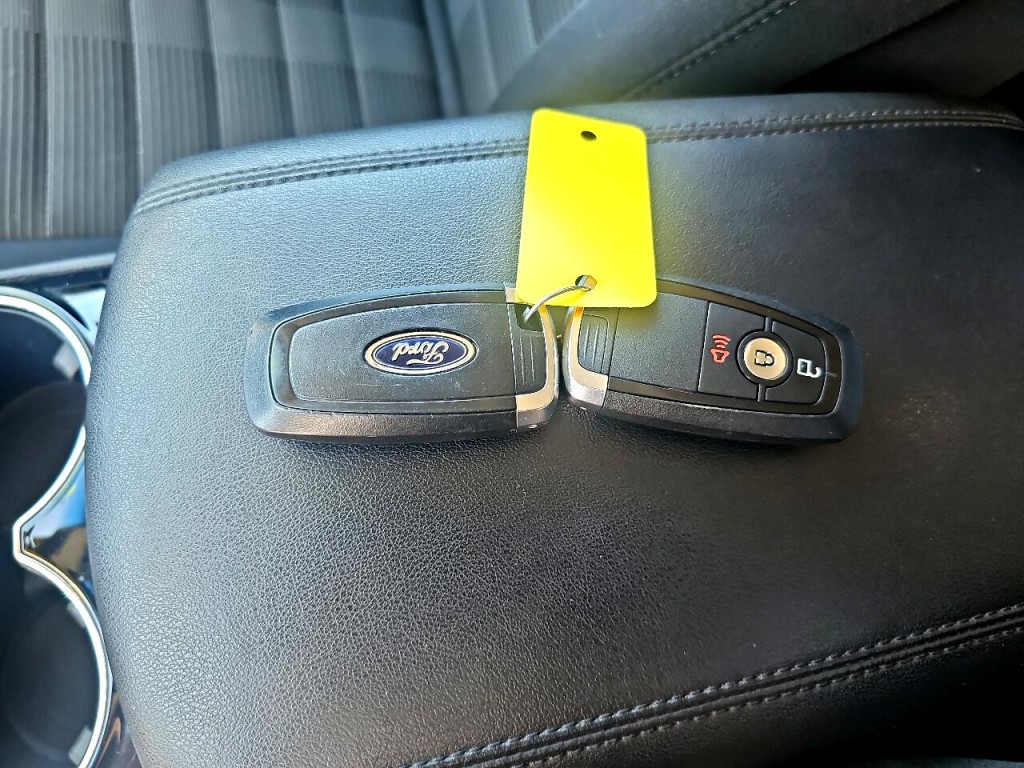 2018 Ford Edge Image 24