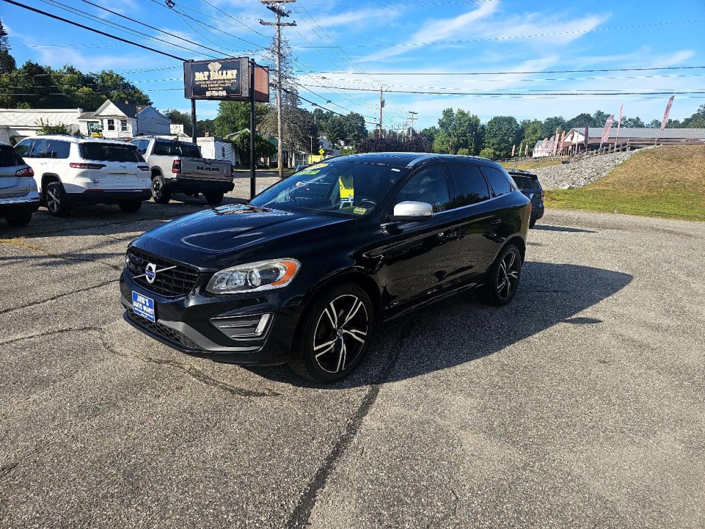 2017 Volvo XC60 Image 3