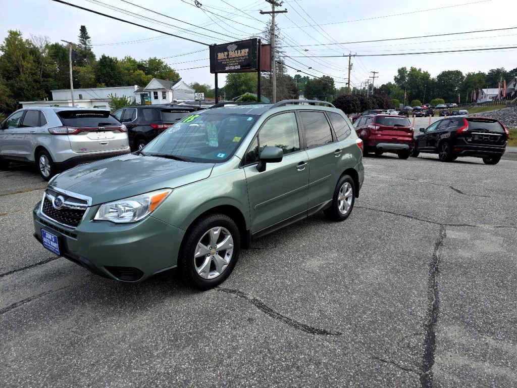 2015 Subaru Forester Image 2