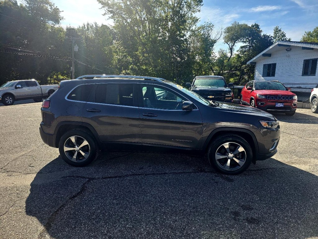 2019 Jeep Cherokee Image 4