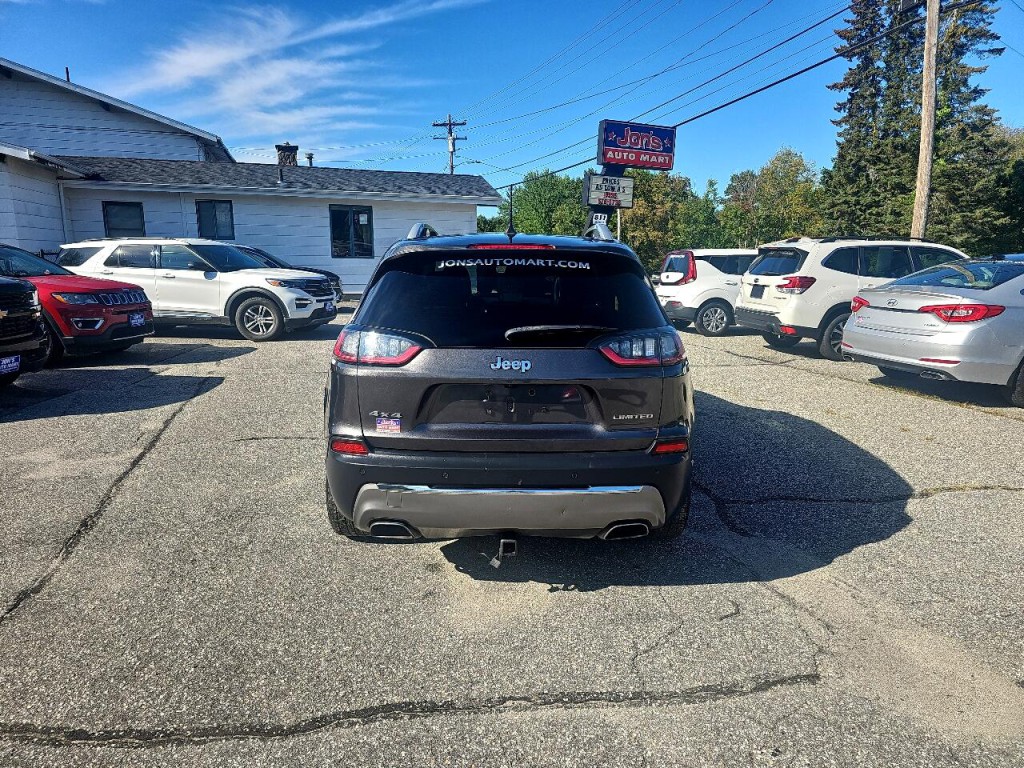 2019 Jeep Cherokee Image 12
