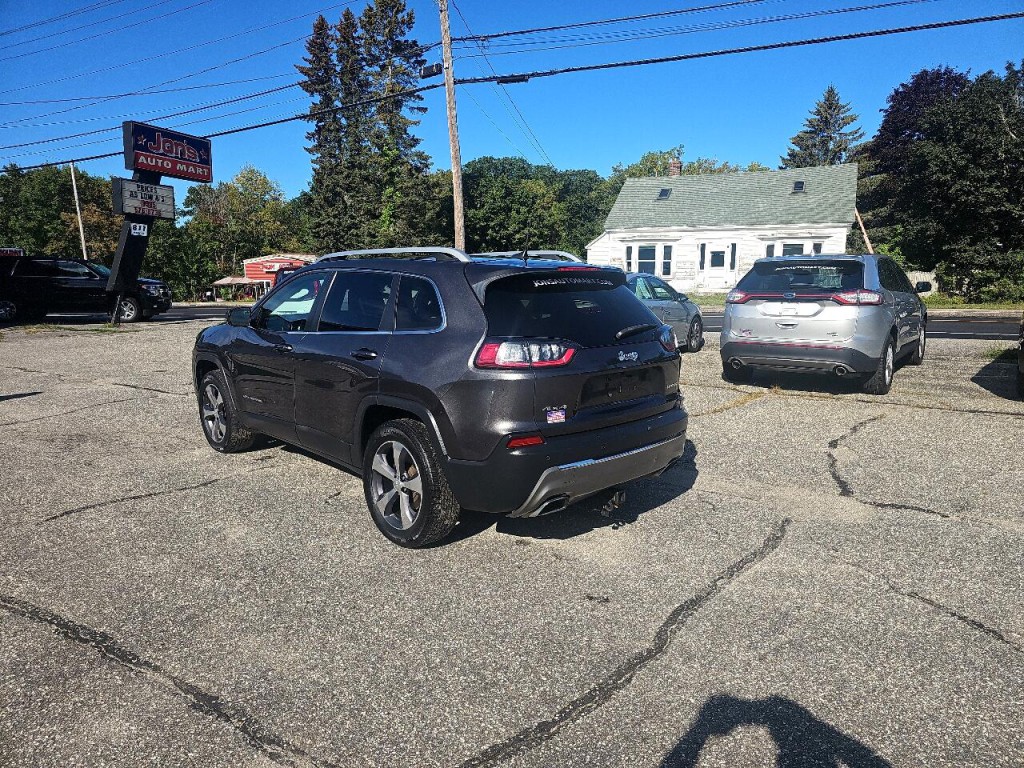 2019 Jeep Cherokee Image 15