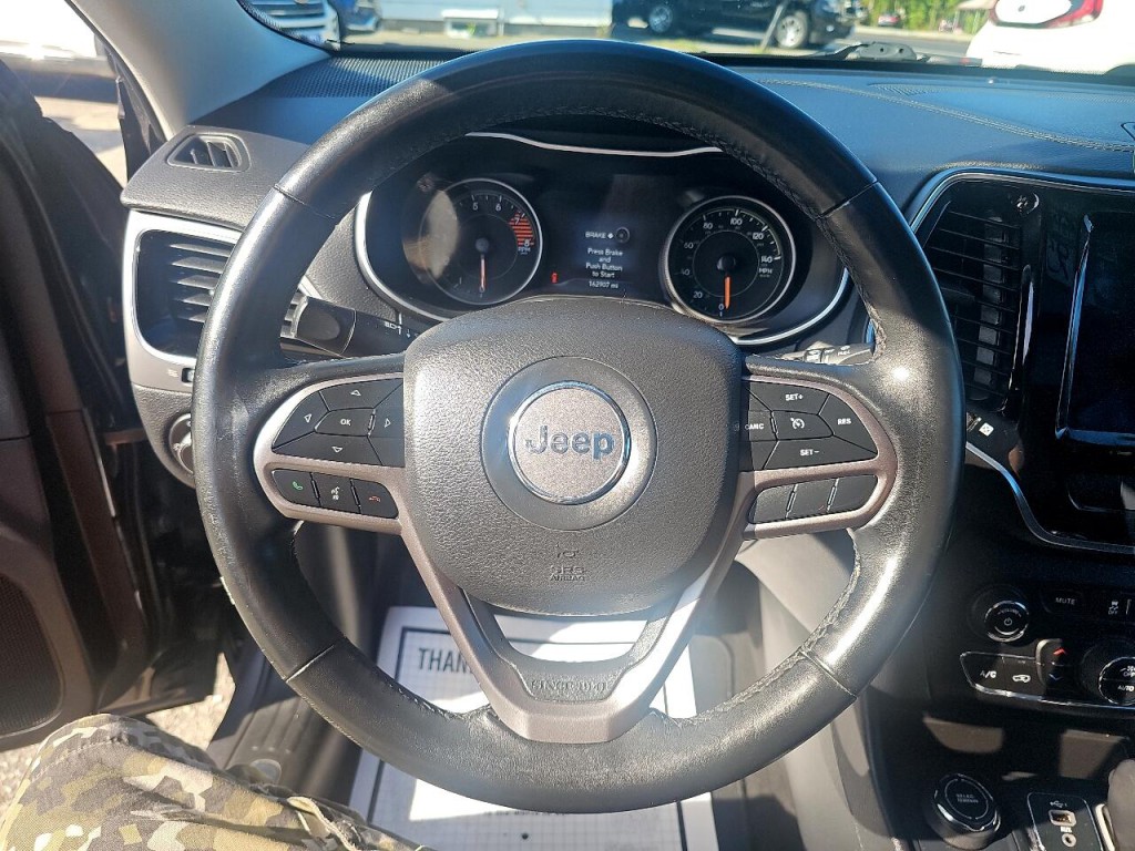 2019 Jeep Cherokee Image 23