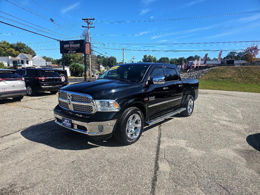 2014 RAM 1500 Image 3