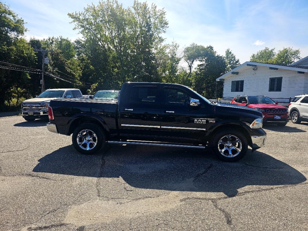 2014 RAM 1500 Image 4