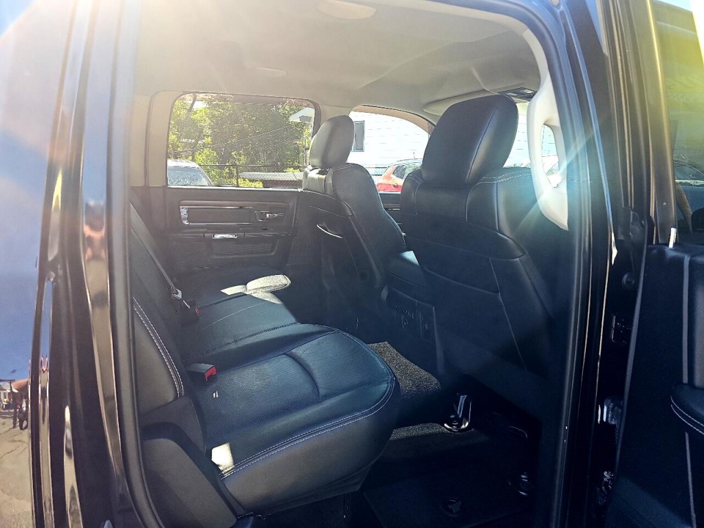 2014 RAM 1500 Image 8