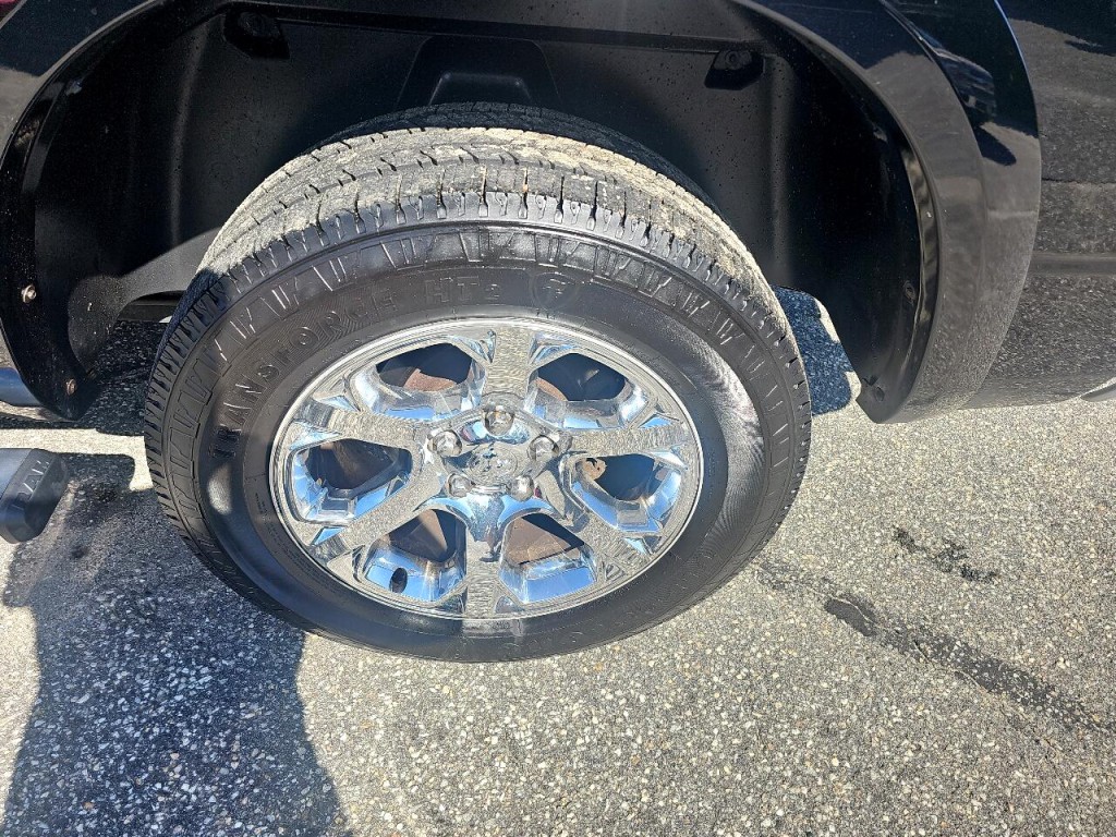2014 RAM 1500 Image 16