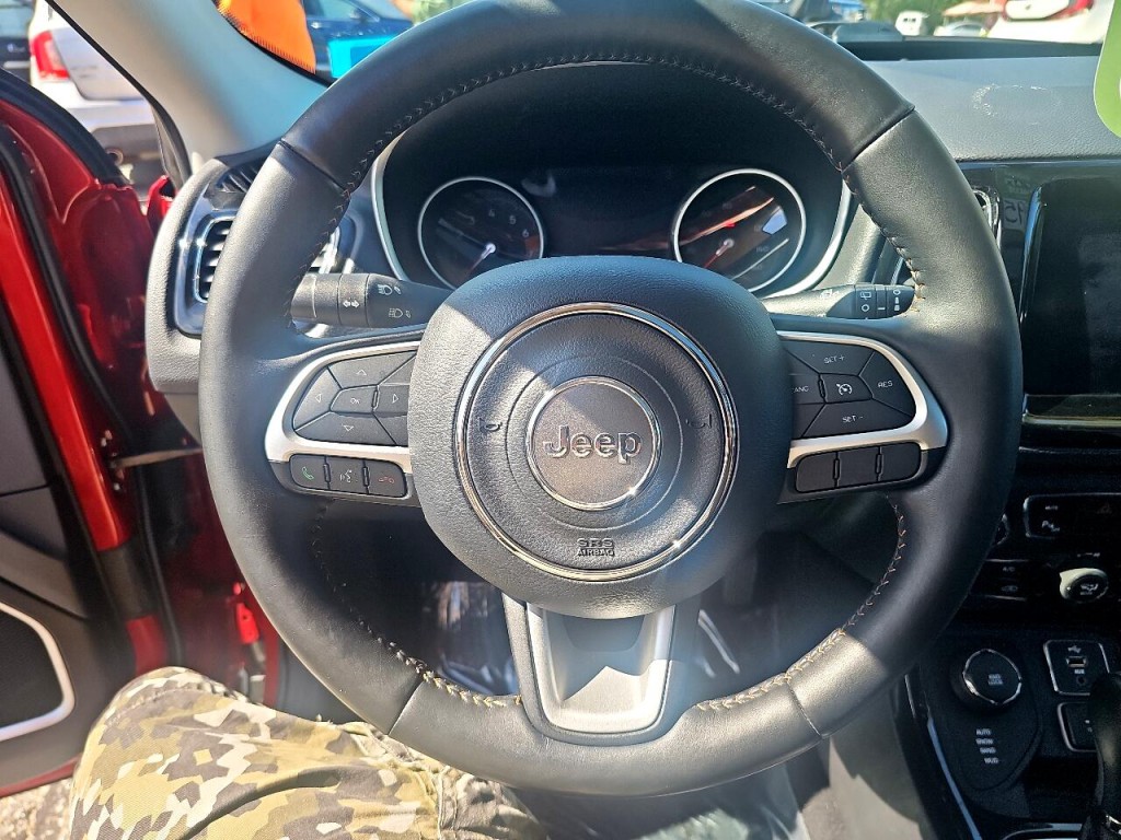 2019 Jeep Compass Image 22