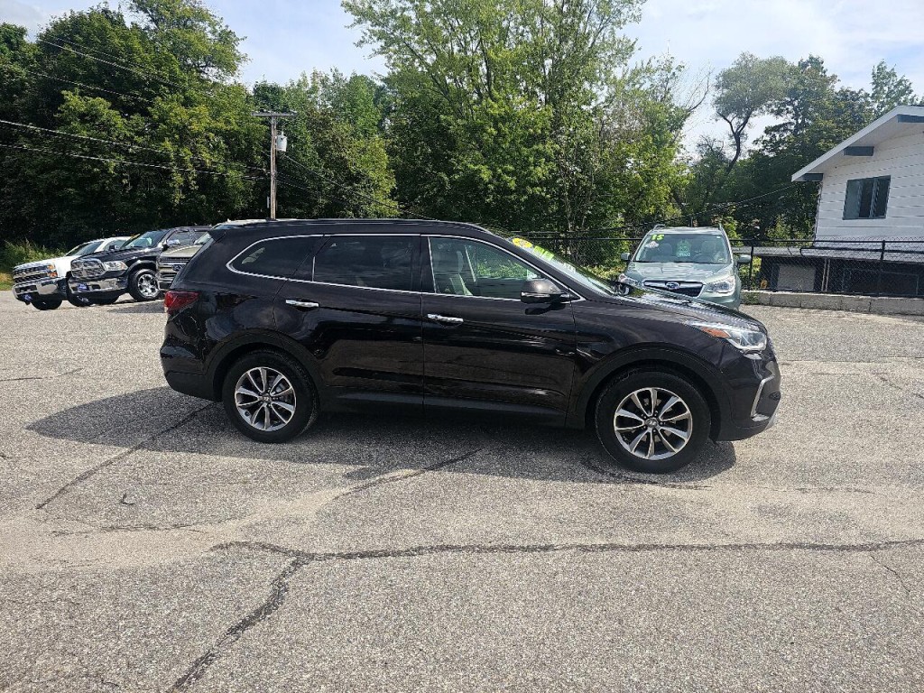 2019 Hyundai Santa Fe Image 4
