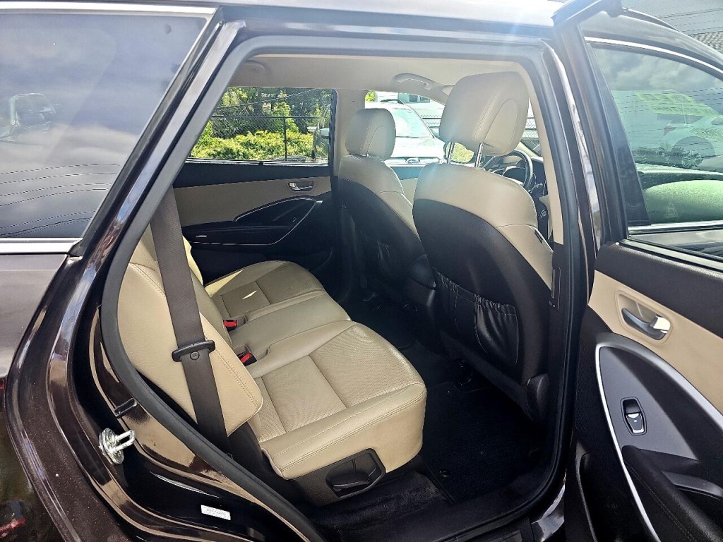 2019 Hyundai Santa Fe Image 8
