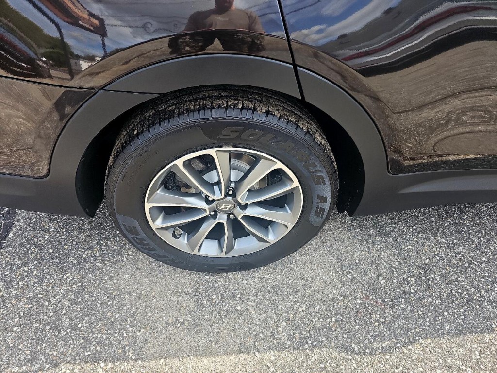 2019 Hyundai Santa Fe Image 11