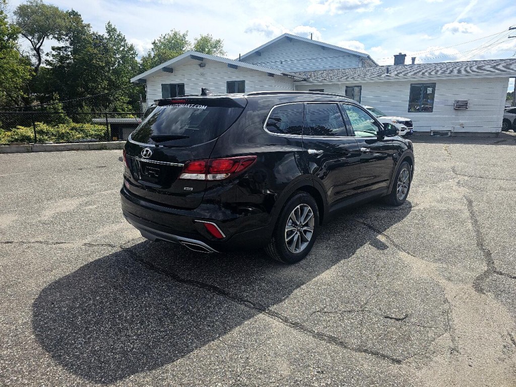 2019 Hyundai Santa Fe Image 12