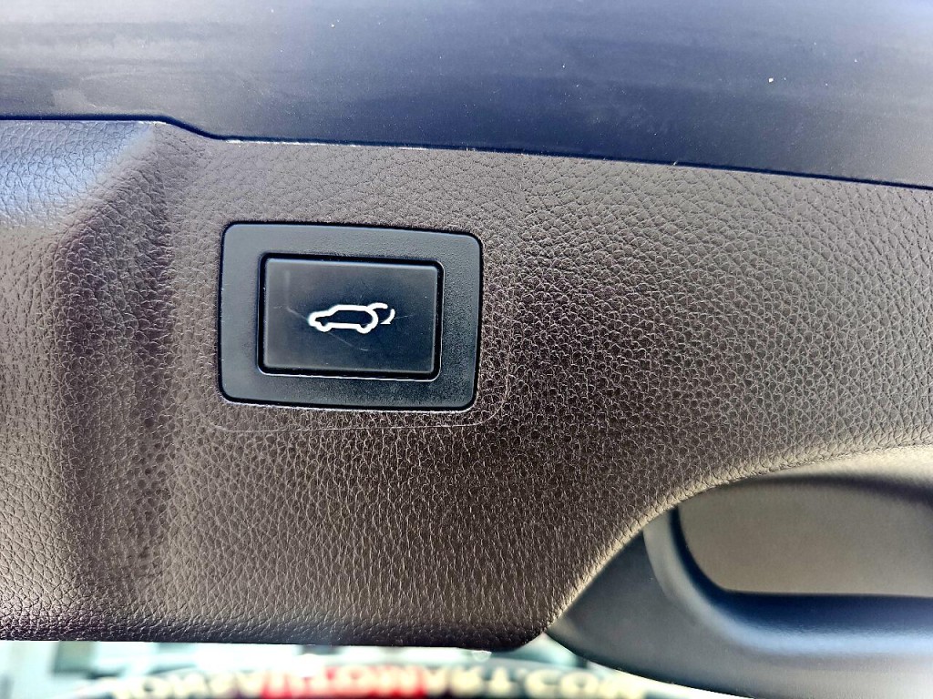 2019 Hyundai Santa Fe Image 15
