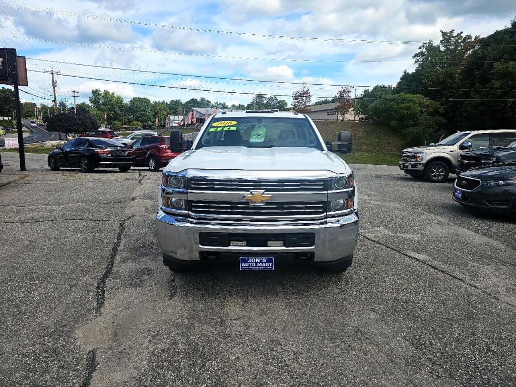 2016 Chevrolet Silverado 1500 Image 2