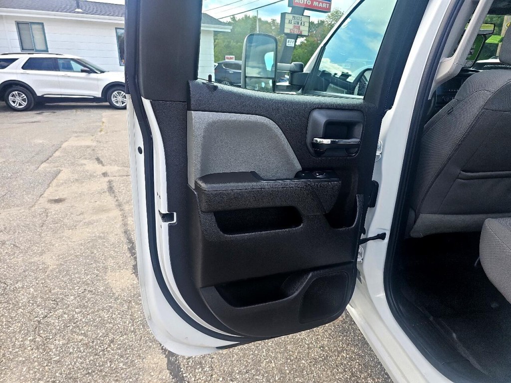 2016 Chevrolet Silverado 1500 Image 17