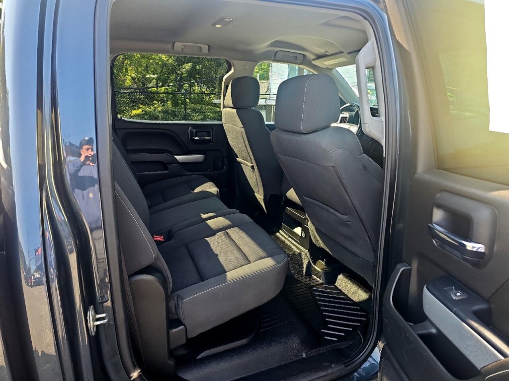 2018 Chevrolet Silverado 1500 Image 8