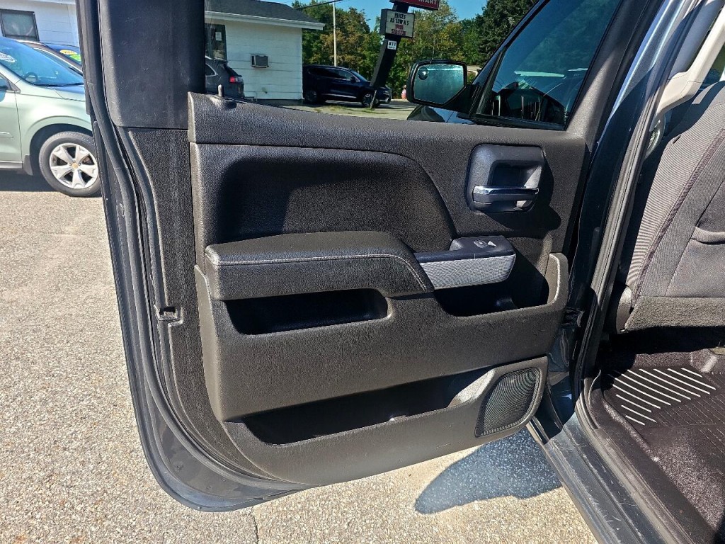 2018 Chevrolet Silverado 1500 Image 17