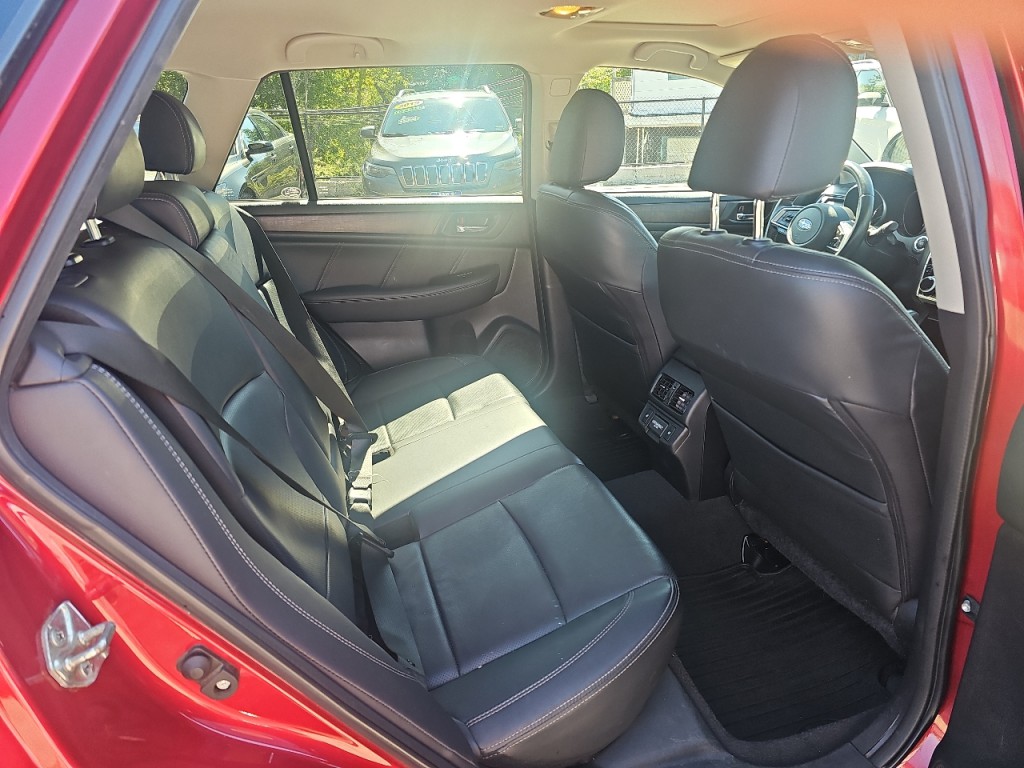 2018 Subaru Outback Image 8